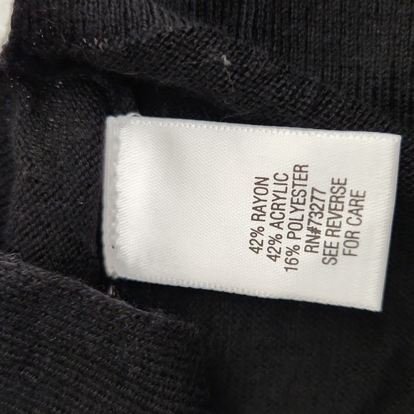 Apt 9 Sweater Large black vneck top sweater - Picture 7 of 12